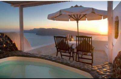 Ξενοδοχείο στη Σαντορίνη 